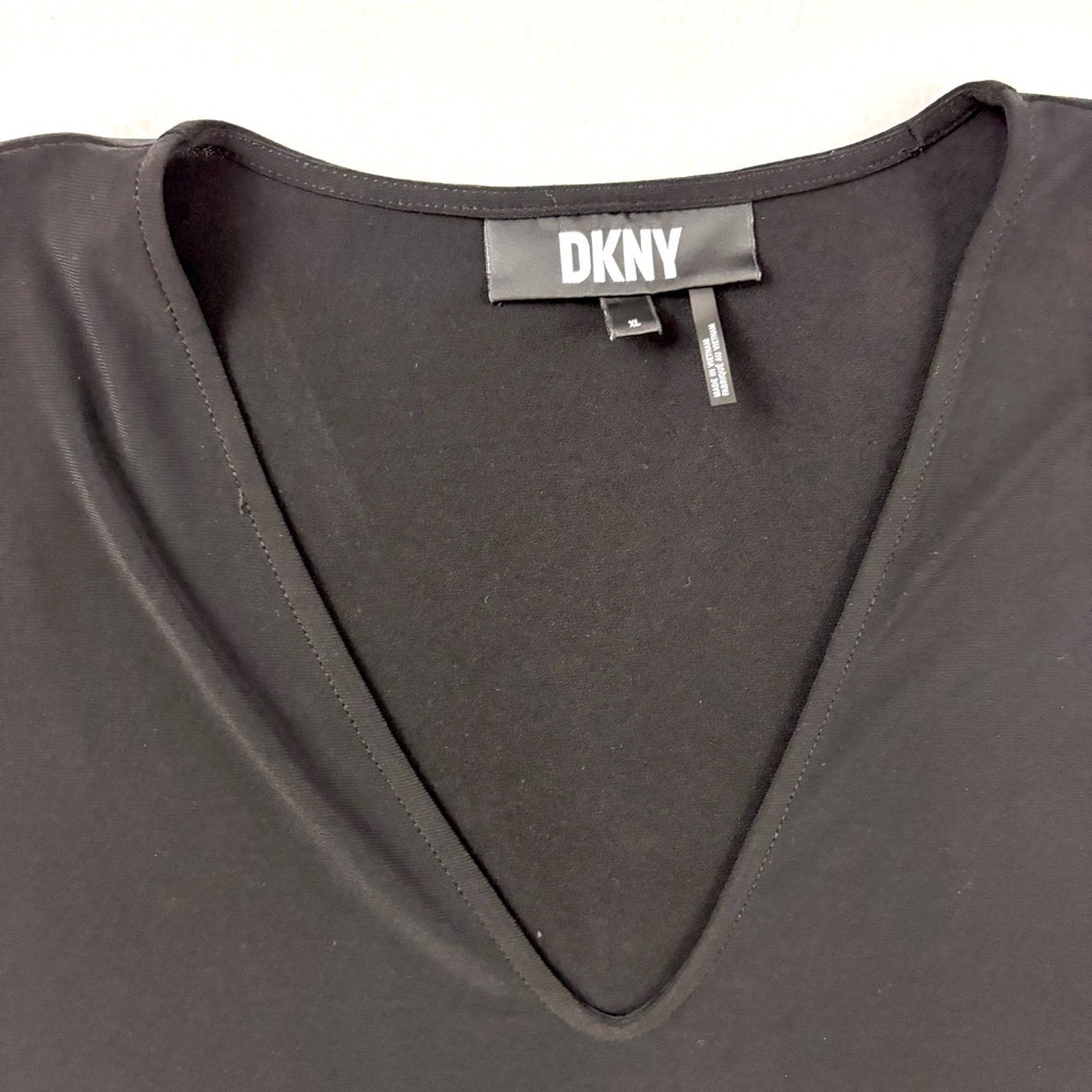 DKNY Black V-Neck Sheer Arms Double Snap Ballet Bodysuit Top (XL) - Picture 3 of 15